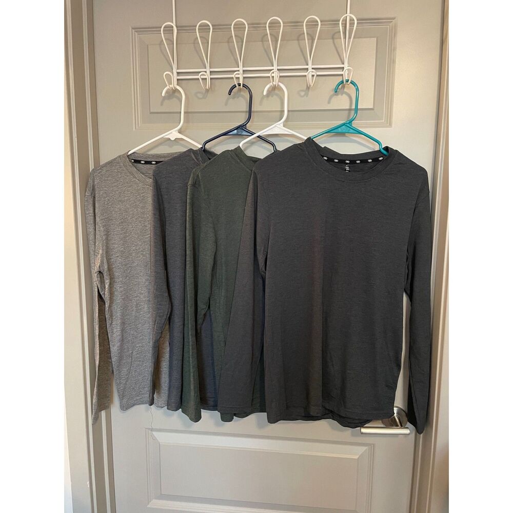Bundle of 4 Legend long sleeve workout shirts, size S